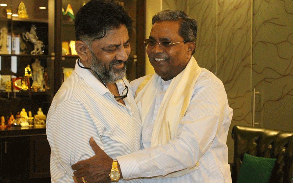 Former CM Siddaramaiah, Dr. G Parameshwara meet DK Shivakumar in Bengaluru