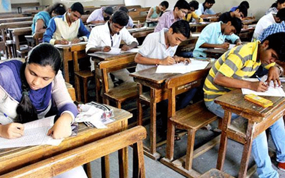 Girls with 79.59% pass percentage outclass boys with 68.46% in SSLC results