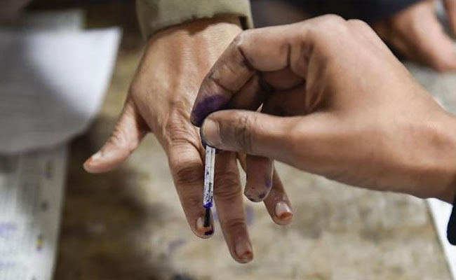 SIO K’taka submits recommendations on Campus Elections, Urges Govt to reinstate student unions