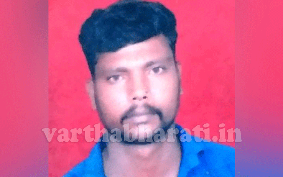 Youth swept away in Hemavathi River while proving his challenge