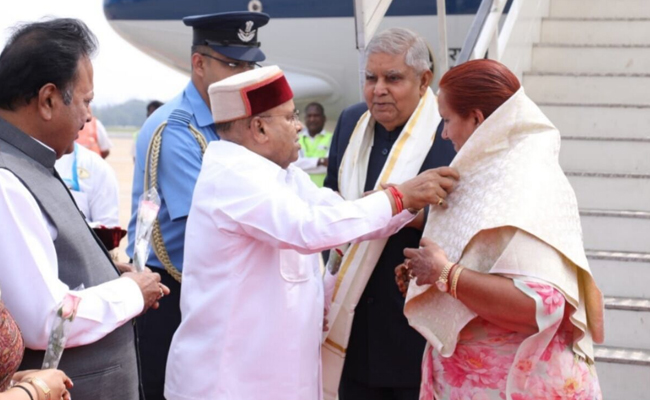 Vice President Jagdeep Dhankhar visits Bengaluru: Welcomed by the Governor