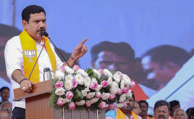 Karnataka BJP chief urges state govt to fill vacancies by considering internal reservation