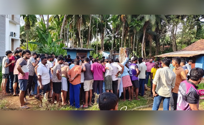 Father-son duo drowns in well in Kundapur; mother rescued by neighbours