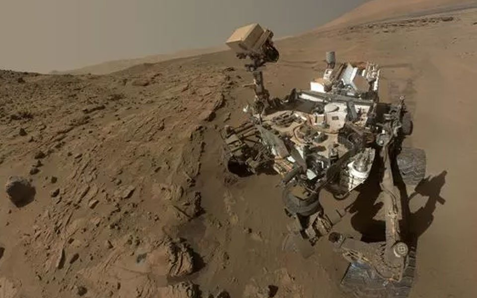 NASA finds 3 bn years old organic molecules in rocks on Mars