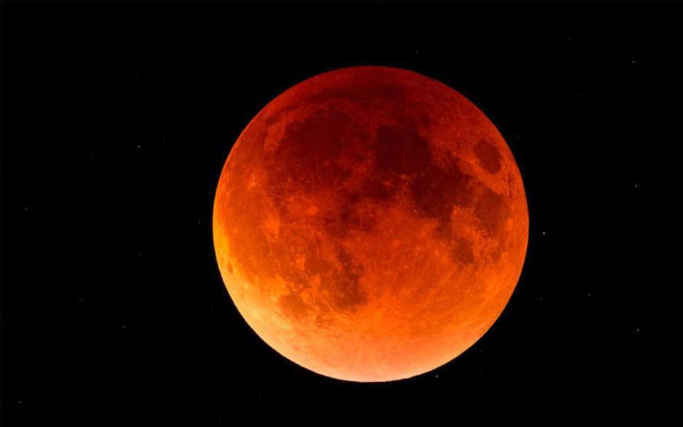 Don't miss your date with century's longest Lunar Eclipse on July 27