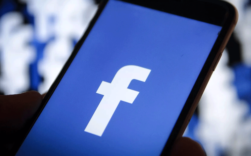 Facebook to remove posts that spur violence