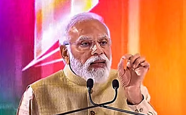 Congress slams PM Modi for joking about suicide note at media conclave