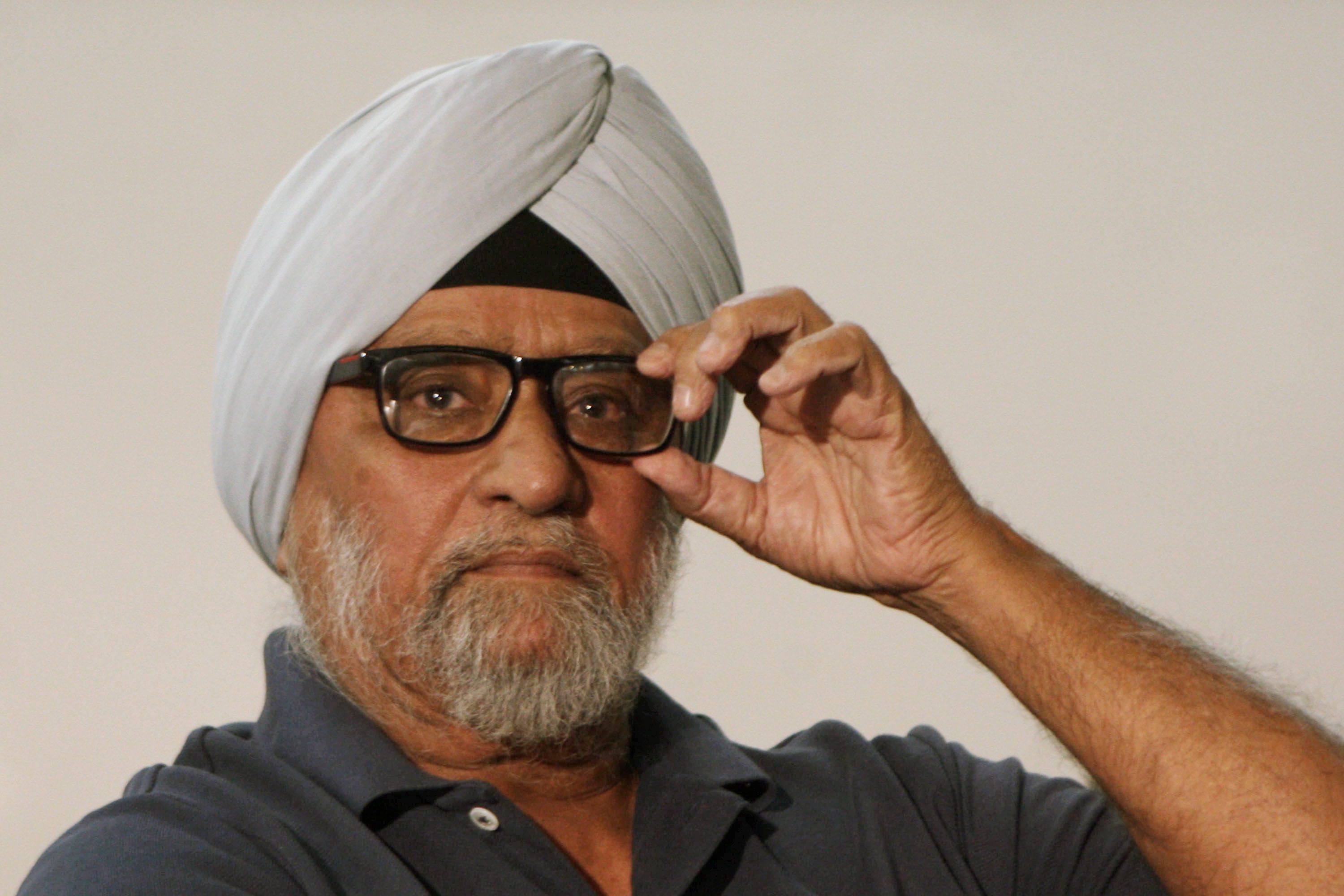 Former India captain Bishan Bedi dies at 77