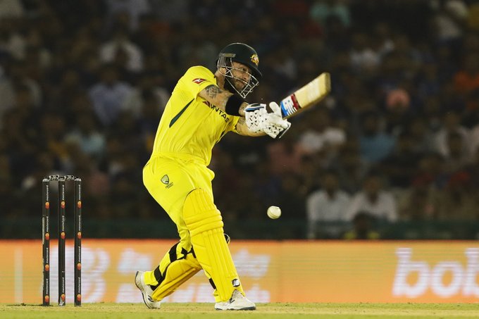Australia beat India by 4 wickets in first T20I
