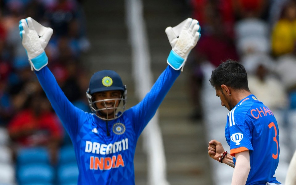 India limit West Indies to 149/6 in first T20I