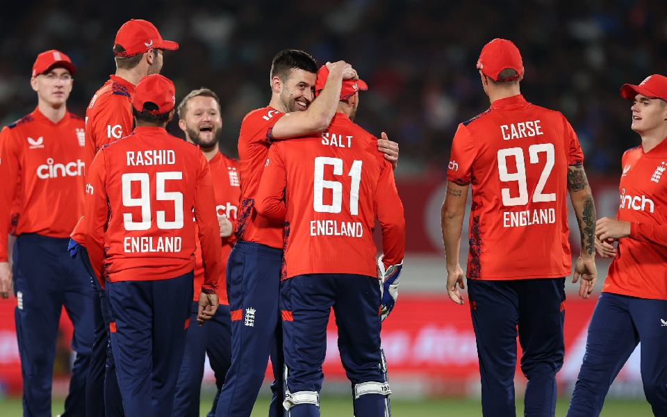 England beat India by 26 runs in 3rd T20I, still trail 1-2 in series