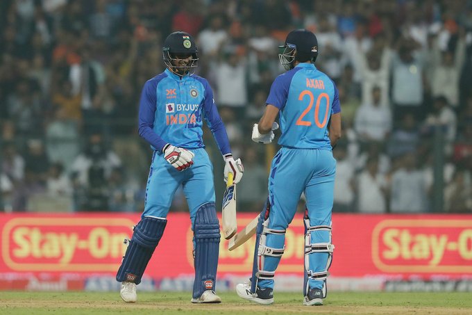 India score 162/5 against Sri Lanka in first T20I
