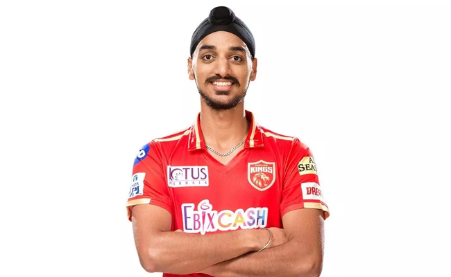 IPL Auction 2025: Arshdeep Singh first player sold to Punjab Kings for Rs 18 crore through RTM