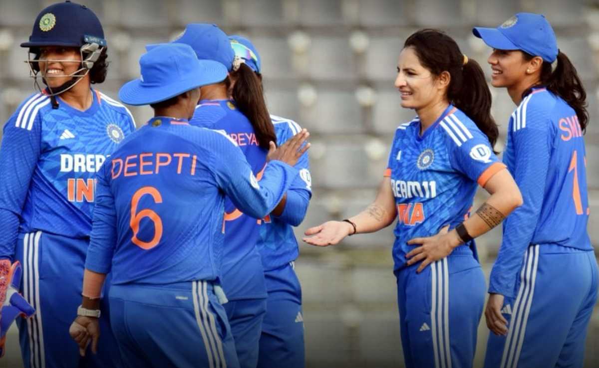 Radha, Richa set up India Women's 21–run win, 5-0 T20I series sweep over Bangladesh