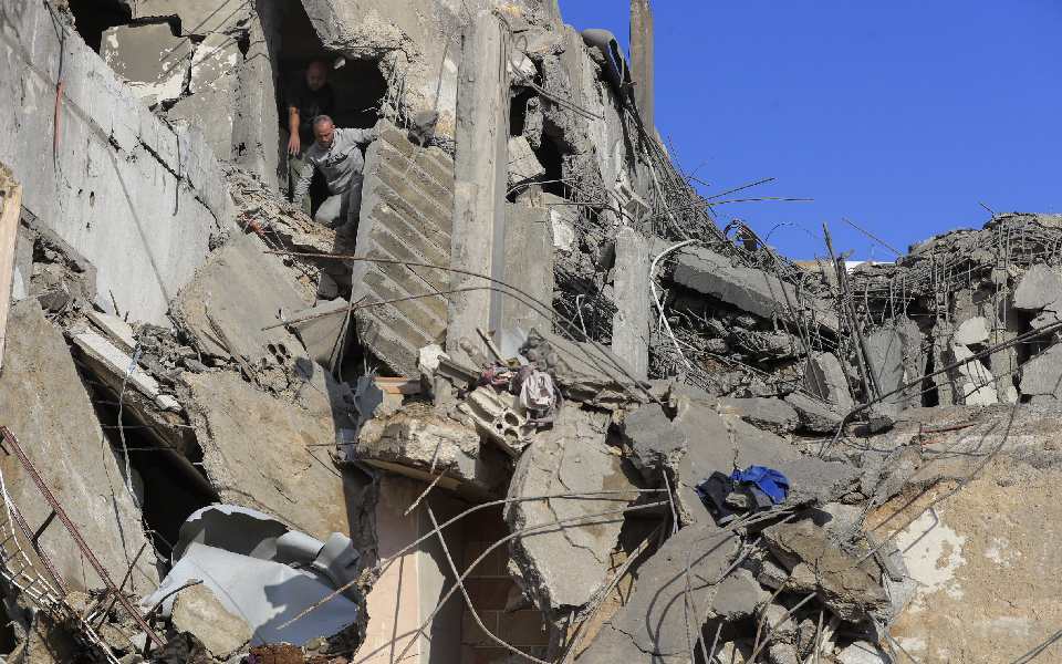 Israeli strikes kill at least 17 in Gaza, Huckabee makes first appearance as US ambassador