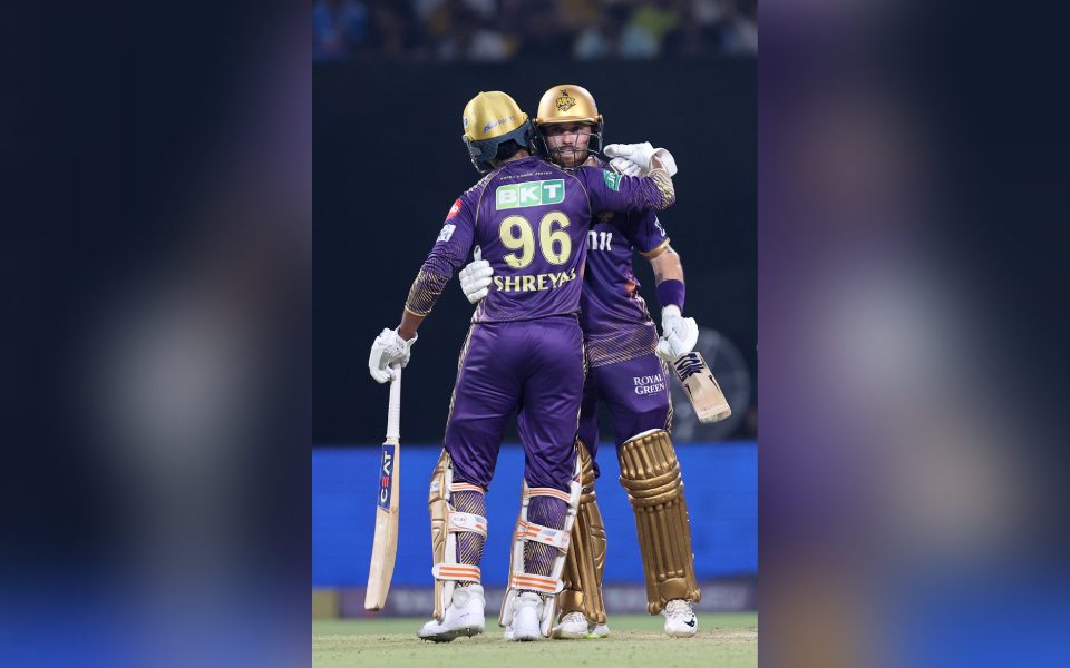 KKR beat LSG by 8 wickets in IPL