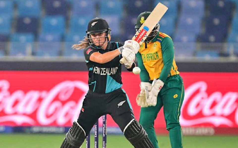 New Zealand win maiden Women's T20 World Cup as South Africa falter in successive final