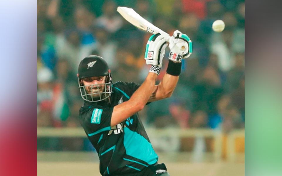 Conway, Mitchell fire NZ to 176-6 against India in first T20I