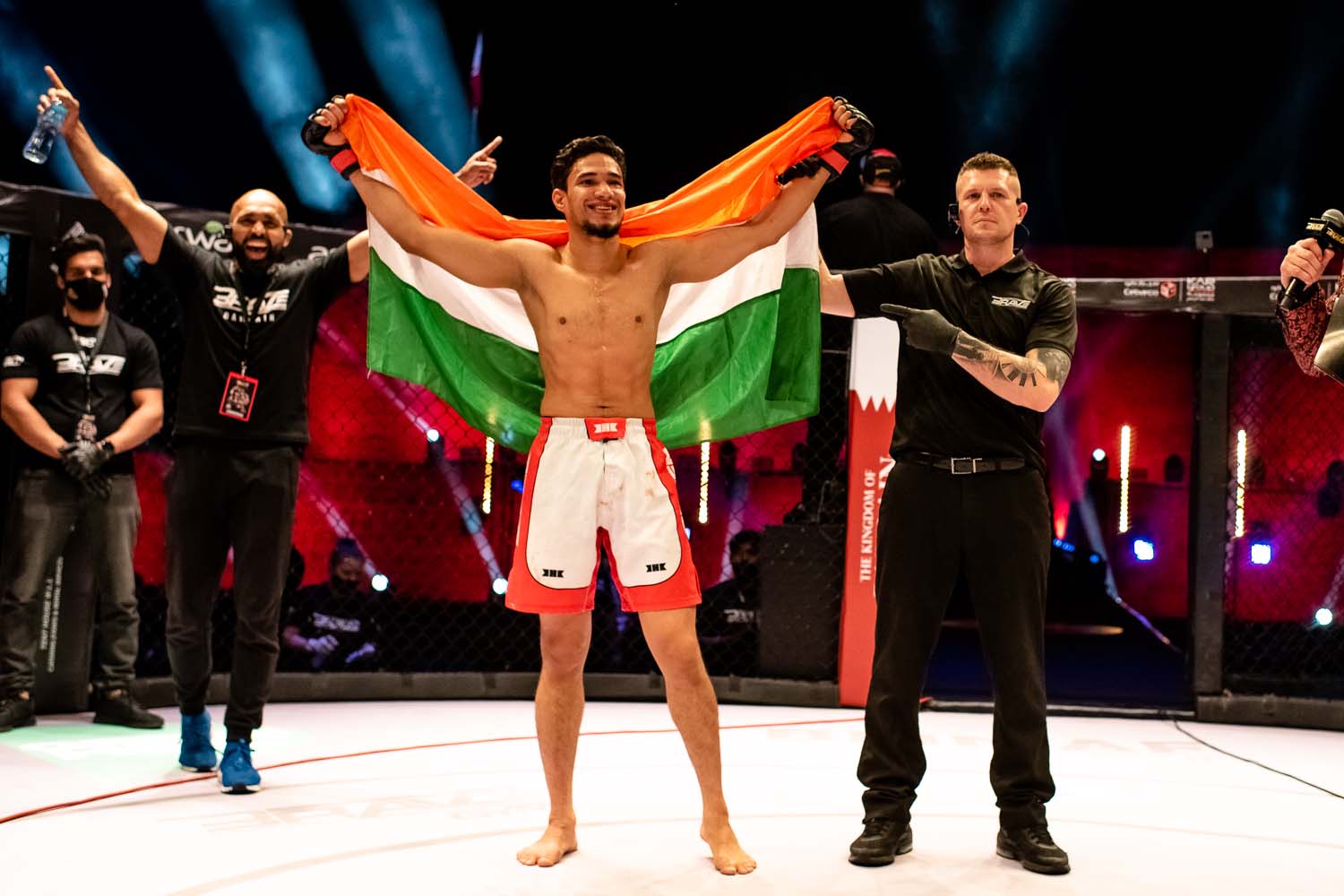 India prevails against Pakistan as Mohammed Farhad gets incredible knockout at BRAVE CF 47