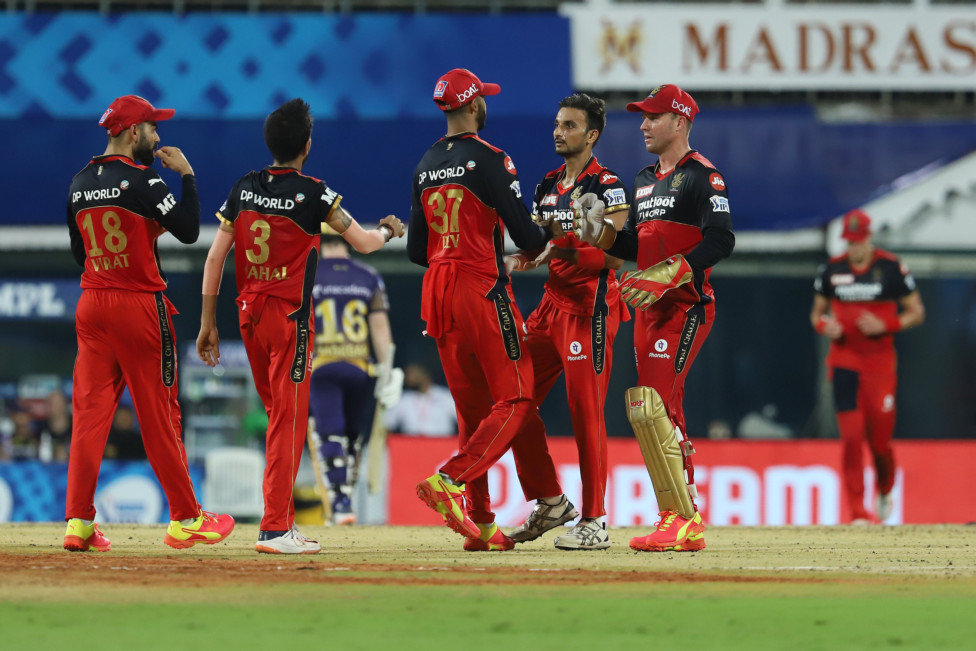De Villiers, Maxwell power Royal Challengers to 3rd straight win in IPL 2021