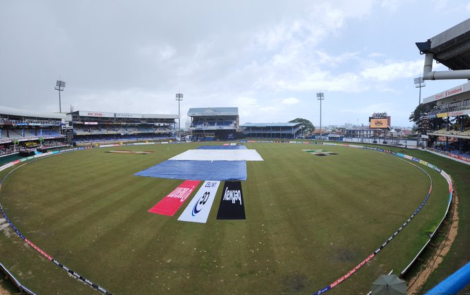 3rd ODI: Rain halts play after Dhawan, Shubman Gill fifties take India to 115/1
