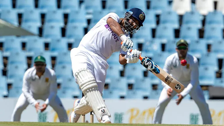 India head coach Rahul Dravid hints at 'conversations' with Rishabh Pant over timing of his shots