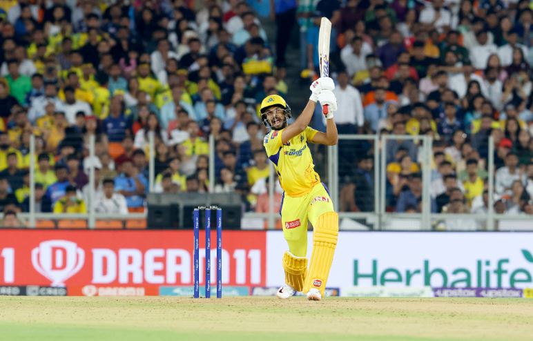 Gaikwad powers CSK to 178/7 against GT in IPL