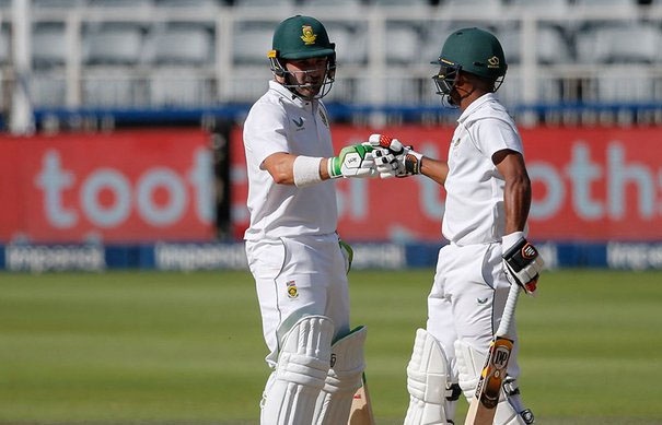 Day 3: South Africa in hunt as defiant Elgar takes home team to 118/2 in pursuit of 240