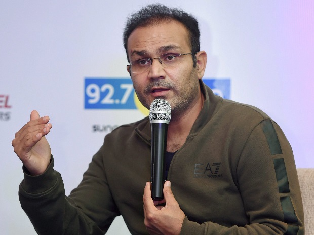 Virender Sehwag offers to tour Australia and play for India amidst growing injury concerns of team