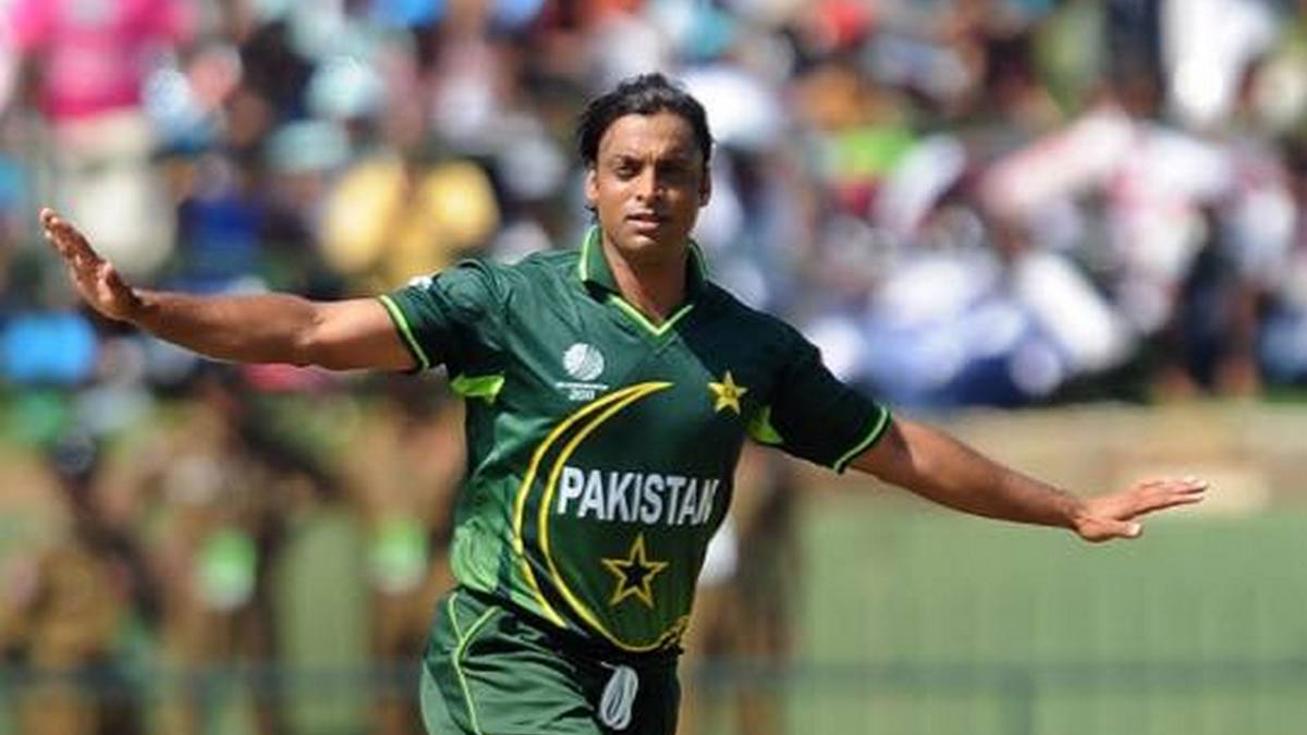 Shoaib Akhtar's career would have ended in 2000-01 if Dalmiya had not helped: former PCB chief