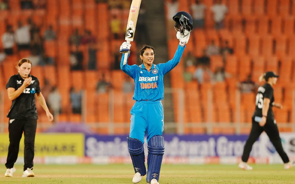 India beat NZ by six wickets to win women's ODI series 2-1