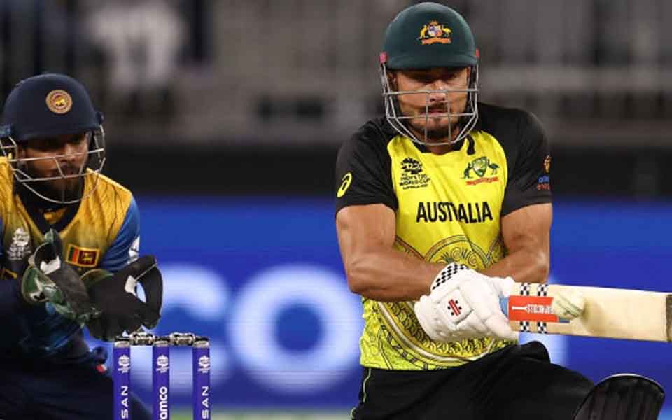 Stoinis smashes record fifty in Australia's seven-wicket win over Sri Lanka