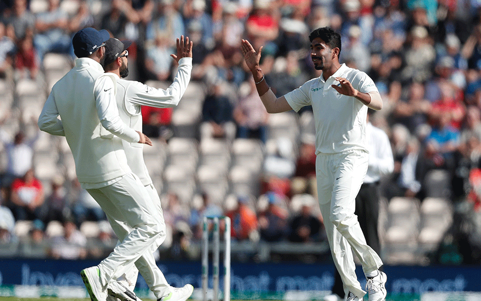 India dominate day 1 of 4th Test vs England