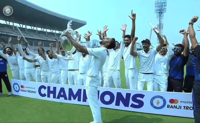 Saurashtra beat Bengal by nine wickets in Ranji final, clinch second title
