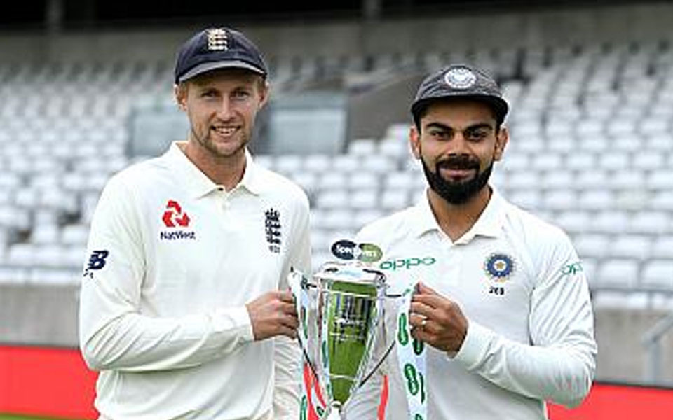 England opt to bat in Test series opener