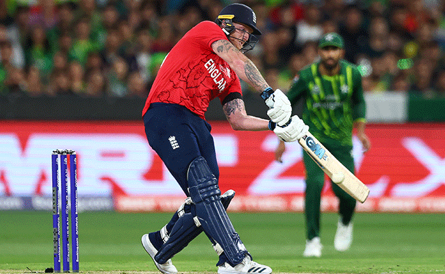 England defeats Pakistan, lifts second T20 World Cup