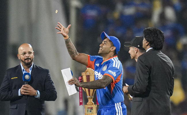 NZ opt to bowl against India in first T20I