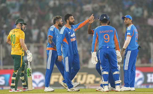 India defeat South Africa by 30 runs, clinch T20I series 3-1