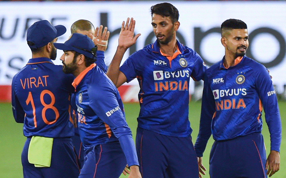 India beat West Indies by 96 runs in third ODI, win series 3-0