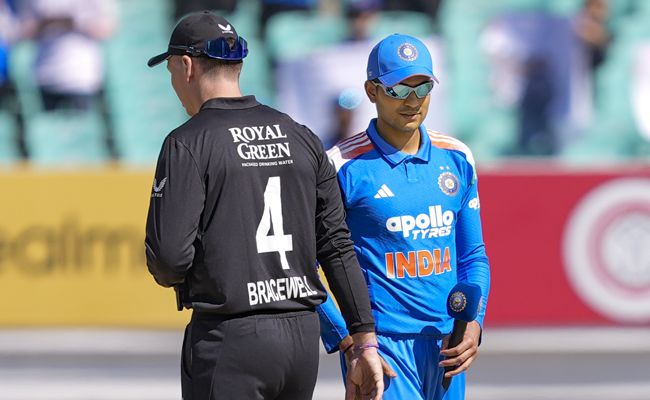 New Zealand opt to bowl; India bring in Reddy in place of injured Sundar in 2nd ODI