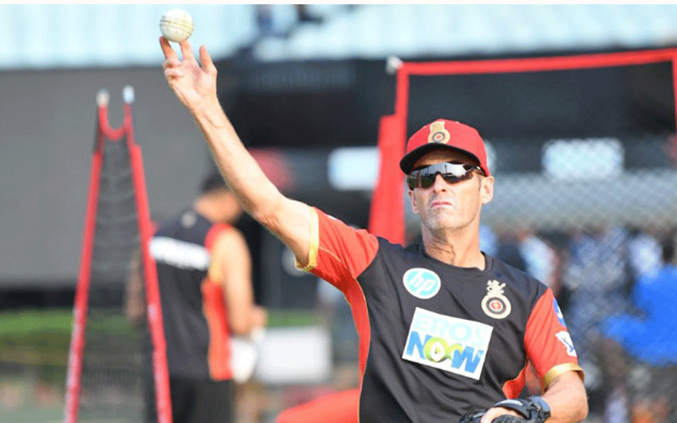 IPL: Gary Kirsten replaces Vettori as RCB coach