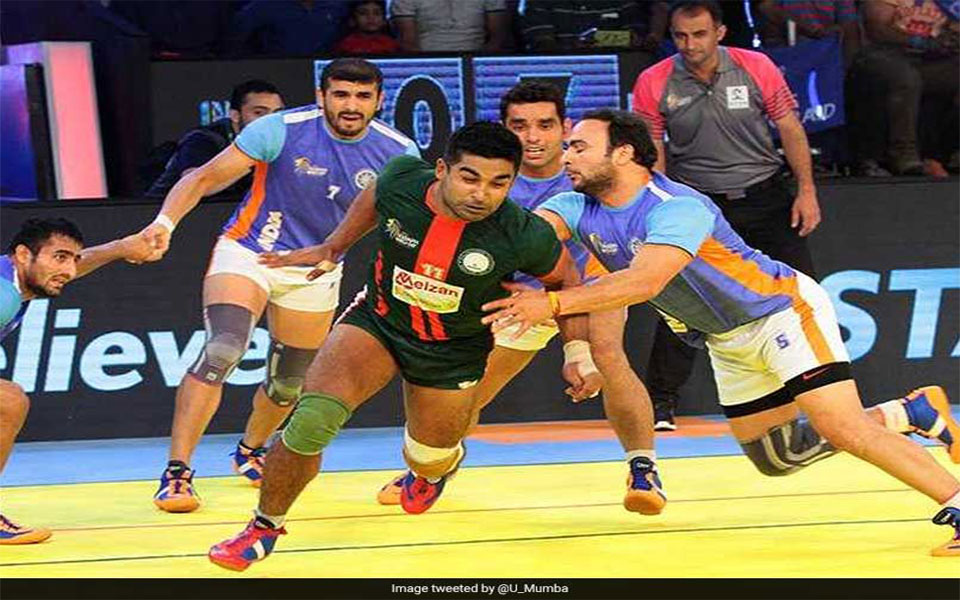 Kabaddi Masters: India thrash lackluster Pakistan to enter semis