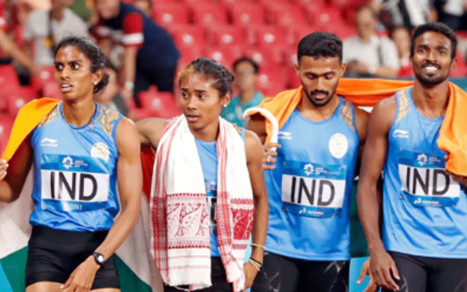 India wins silver in mixed 4X400m relay