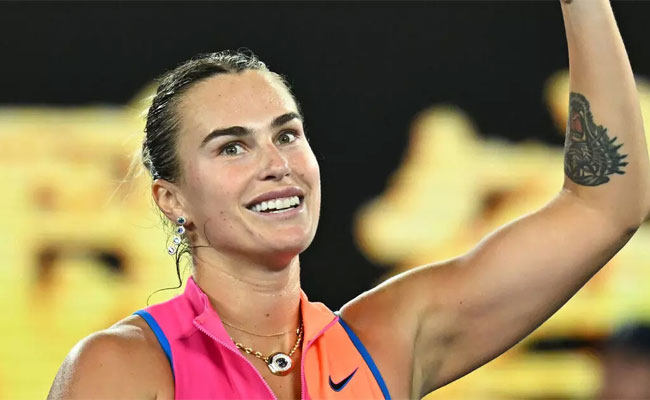 Sabalenka into fourth straight Australian Open final and facing Rybakina again