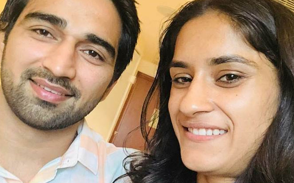 After historic gold, Vinesh Phogat gets engaged at airport on return