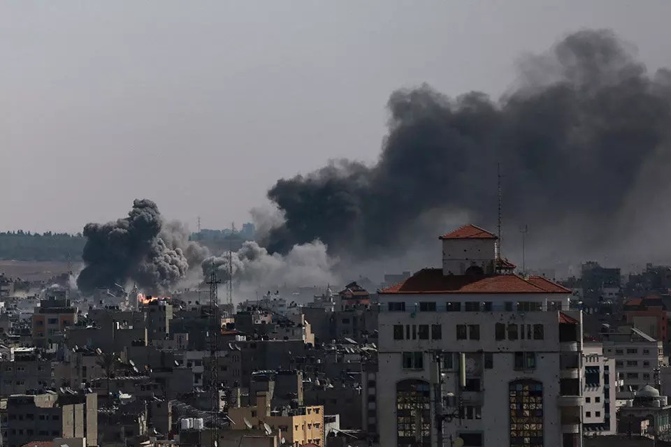 Gaza’s Nasser Hospital overwhelmed by war casualties, displaced families amid ongoing conflict