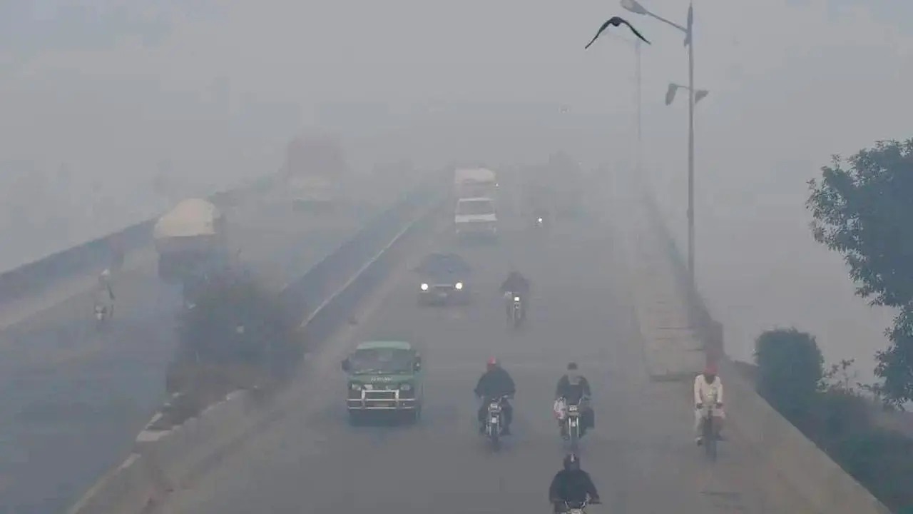 Lahore tops World’s most polluted cities; Indian cities not far behind