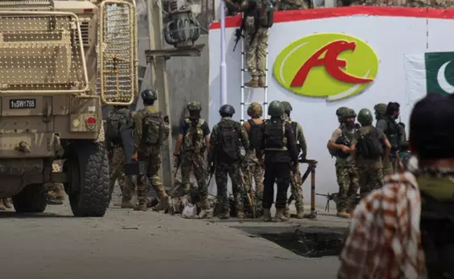 Pakistan claims to kill 70 terrorists in strikes on Afghanistan