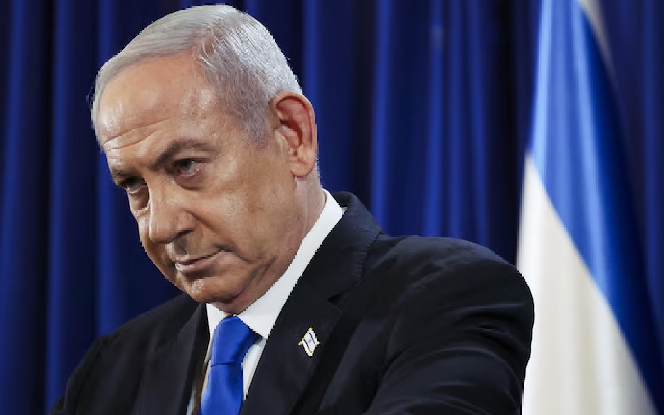 Protesters disrupt a Netanyahu speech marking Oct 7 attacks, chanting 'Shame on you'