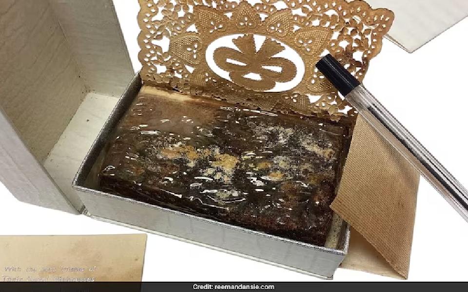 77-year-old cake slice of Queen Elizabeth’s wedding auctioned for Rs 2.40 lakh